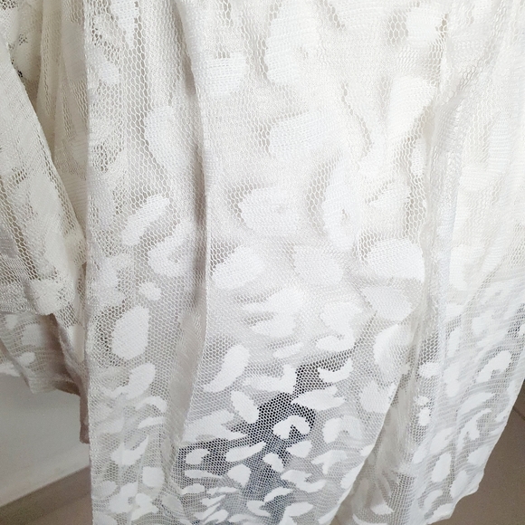 💥Dream Cloud Lace Romper - Picture 10 of 15